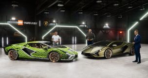 FOTO: V Kladně vyrobili Lamborghini Sián v životní velikosti ze 400 tisíc kostiček Lega