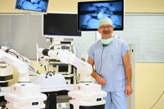 V kladenské nemocnici otevřeli Centrum robotické medicíny