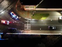 Pomozte objasnit střet osobního auta s chodkyní, k níž došlo v úterý zhruba v 18:10 hodin v ulici Velvarská v Kladně