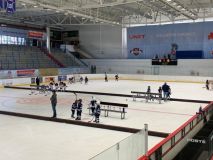 FOTO: Hokejová drobotina vyrazila do Slaného na „přátelák“