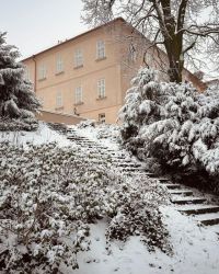 V buštěhradském zámku se buduje nová škola