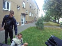 Už je mají! Útěkáře z Libušína chytil kladenský strážník