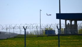 Začala velká proměna křižovatky na D7 u letiště