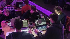 Kladenské gymnázium první na soutěži v kyberbezpečnosti