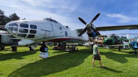 OBRAZEM: Prozkoumejte legendární MIG, vlezte si do tanku! Air Park vás bude bavit