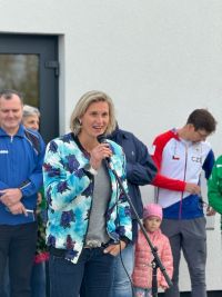 Slaný má nové sportovní zázemí s atletickým tunelem