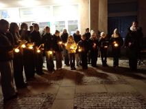 Takhle rozsvítili srdce v Kokosu