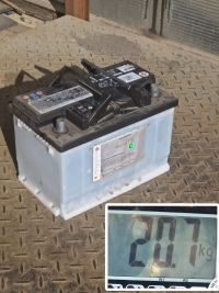Kam se starou autobaterií? V Ekopragu ve Slaném vám ještě zaplatí