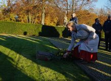 Prezident Porýní - Falcka navštívil Lidice. Nechyběly lidické děti a hejtmanka