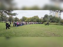 Děti ze Základní školy v Norské ulici strávily odpoledne s Městskou policií Kladno, hlavní hvězdou byl služební pes Ury