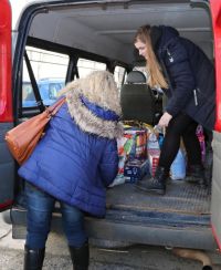 OBRAZEM: Kladenská škola E. Beneše pomohla kočičímu útulku