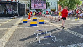 Známí čeští olympionici navštívili jubilejní olympiádu ve Slaném