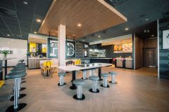 OBRAZEM: Nedaleko Kladna se otevřela nová restaurace McDonald’s