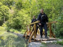Kladenští strážníci hlídají Bažantnici před pytláky