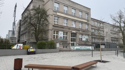 Kladensk&aacute; středn&iacute; &scaron;kola dostala 50 milionů na umělou inteligenci