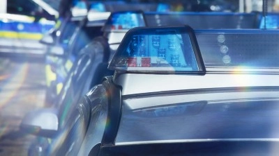 Nehoda osobního auta se zraněním uzavřela u Velvar jeden jízdní pruh