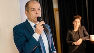 Jak využít umělou inteligenci ve vzdělávání navrhli v Lidicích