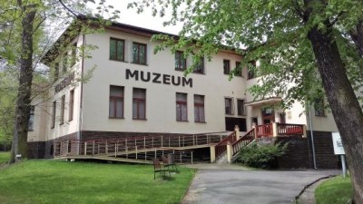 Už jen několik dní je možné navštívit výstavu ve Sládečkově vlastivědném muzeu
