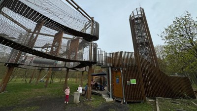 Zabavte své ratolesti v susedním kraji. V Mostě se znovu otevřel FunPark, nabízí i relaxační zónu a příjemné občerstvení.