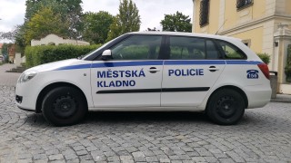 V Kladně skončil onanující muž v rukou policie