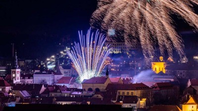 Ohňostroj ve Slaném. Foto: Roman Mareš