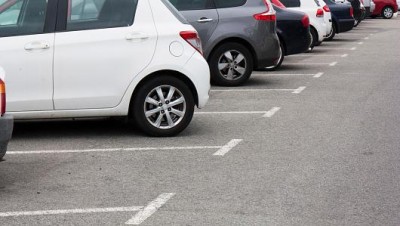 Kladno potřebuje nová parkovací místa, město pro ně hledá vhodné plochy