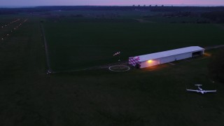 Na letišti Kladno bude večer výcvik