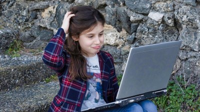 Středočeské školy se opět budou moct zapojit do soutěže, která varuje před riziky na internetu