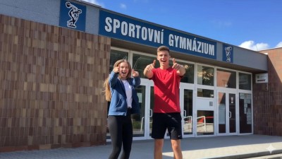 Den otevřen&yacute;ch dveř&iacute; na kladensk&eacute;m gymn&aacute;ziu je v sobotu