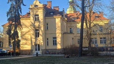 Kladenská nemocnice potřebuje novou kuchyň s jídelnou, o financování žádá kraj