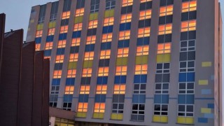 Takhle rozsvítili srdce v Kokosu