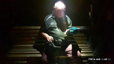 Tři muži skončili během Velikonoc v poutech kladenských strážníků