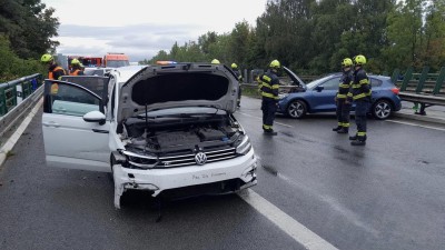 Nehoda na dálnici u Makotřas