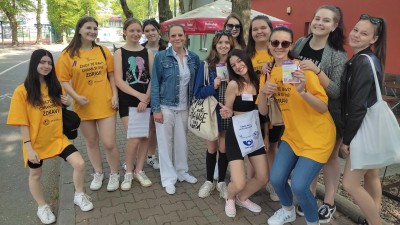 Kladenská škola E. Beneše podpořila onkologicky nemocné i nádorovou prevenci