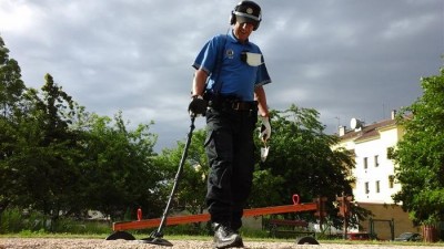 Na poslední školní den připravili strážníci velkou preventivní akci