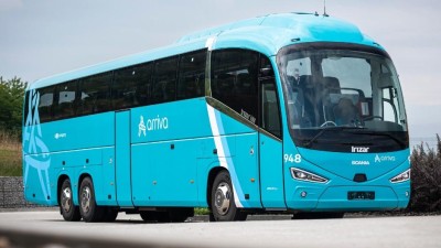 Tady se autobusu nedočkáte. Zastávka pro linku ČSAD 629 v Dřetovicích na Kladensku bude přesunuta a linka MHD 605 je po dobu jednoho měsíce zrušena