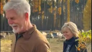 Prezident sázel v Lánech stromy