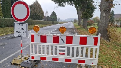 Řidiči, na Slánsku se připravte na uzavírky