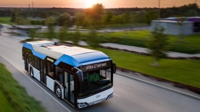 Největší český vodíkový projekt startuje. Ve Středočeském kraji bude provozováno deset autobusů poháněných vodíkem