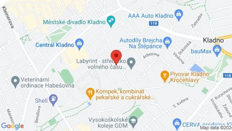 V ulici Josefa Hory srazil důchodkyni na přechodu