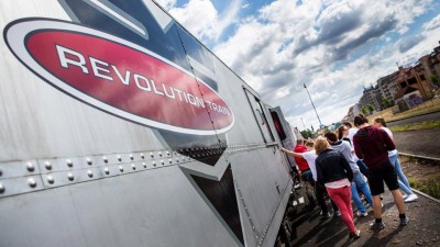 Unikátní vlaková souprava Revolution Train dorazí i do Kladna, na konci června