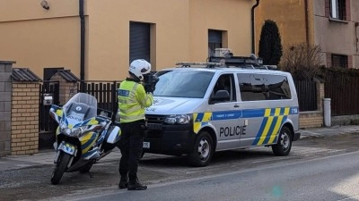 Dopravní kontroly na Kladensku: Policisté odhalili alkohol, rychlost i technické závady