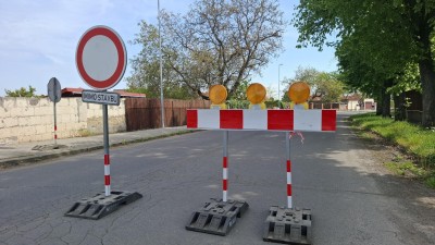 Začala dvolet&aacute; oprava průtahu Bu&scaron;těhradem. Za v&iacute;ce jak 200 milionů