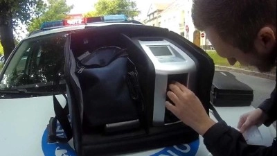Strážníci chytili řidičku, naměřili jí tři promile