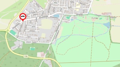 V L&aacute;nech narazila dod&aacute;vka do svodidel