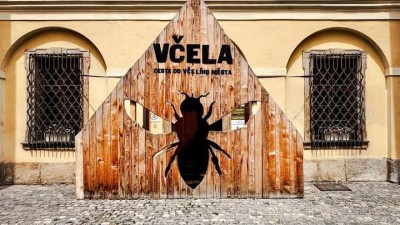 Na Kladenském zámku proběhne vernisáž Včely