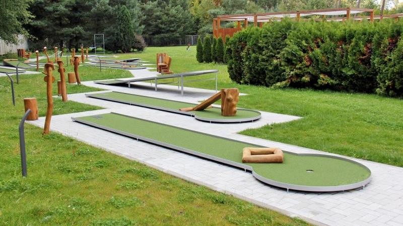 Minigolf Sletiště