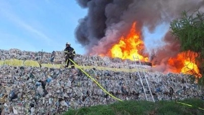 Lány: Nechceme, aby se požár skládky opakoval