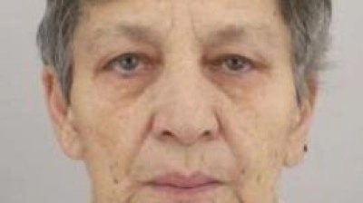 Nad Kladnem krouží vrtulník. Policie pátrá po seniorce