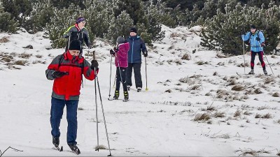 VIDEO: Poznejte krásy Krušných hory. Běžkaři tam mají 250 kilometrů stop po hřebenech